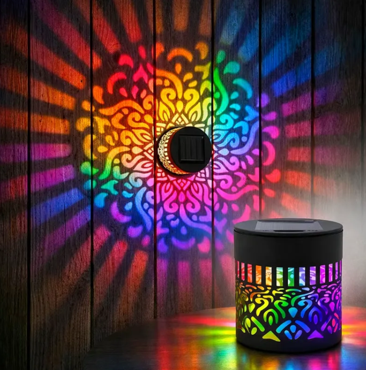 ProjectAura™ | Solcelledrevet Mandala Projektionsvæglampe