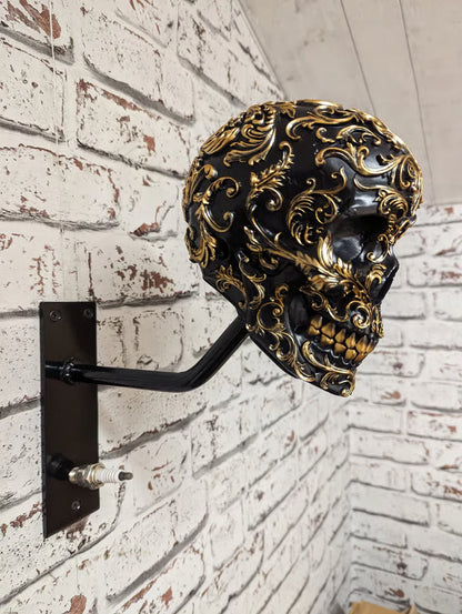 SkullRack – Holder til hjelm og jakke