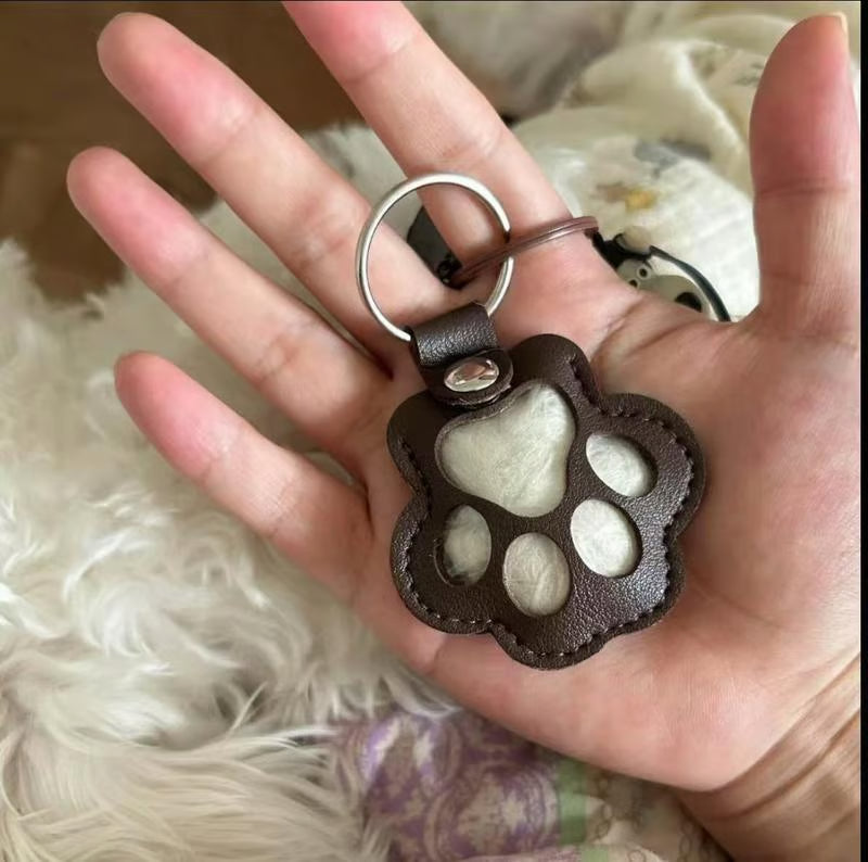 Lædernøglering til minde om dit kæledyr - 🐾 Bevar deres minde altid tæt på